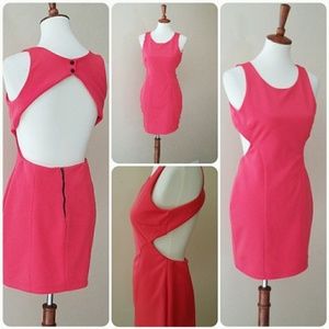 Akira | The Bachelorette Dress